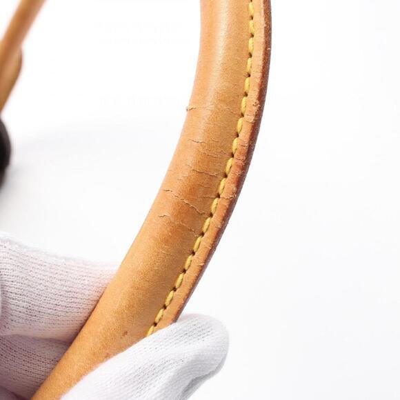 LOUIS VUITTON Brown Monogram Leather Shoulder Bag - Picture 9 of 10